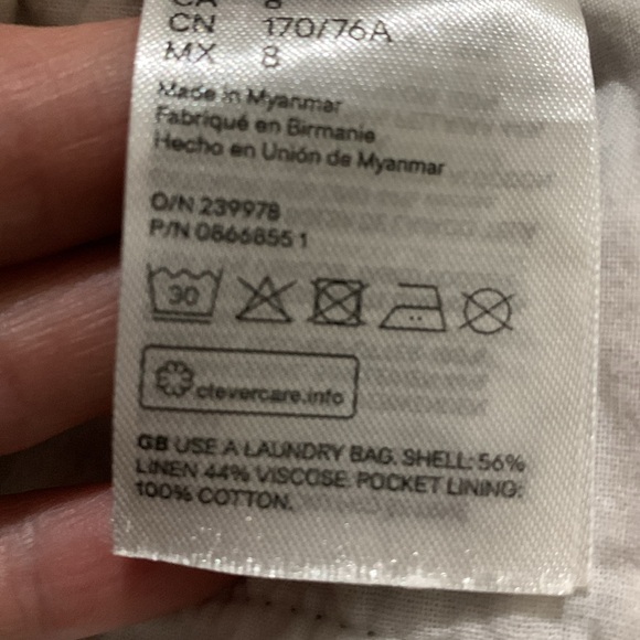 H &M DESMOND ND DEMPSEY shorts - Picture 7 of 7